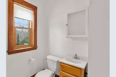 370R Grove #REAR, Boston, MA 02132 - Photo 12