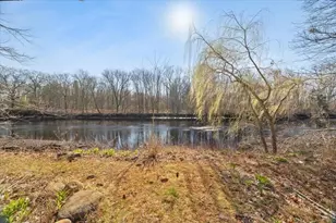 22 Ingell St, Taunton, MA 02780 - Photo 22