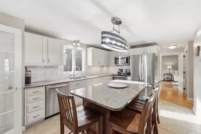 51 Clark Rd, Sturbridge, MA 01518 - Photo 4