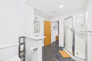 123 Sawyer St, New Bedford, MA 02746 - Photo 12