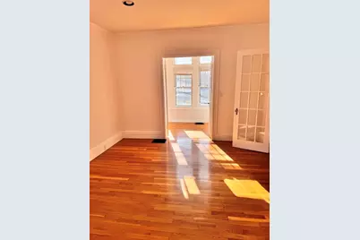 9 Claremont Terrace #1, Swampscott, MA 01907 - Photo 4