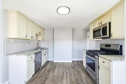 29-31 Auburn Street #2R, Everett, MA 02149 - Photo 4