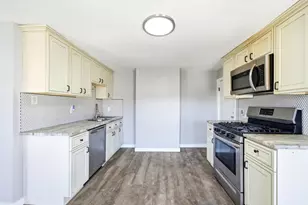 29-31 Auburn St, Everett, MA 02149 - Photo 4