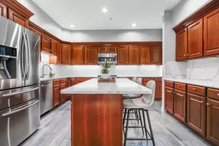 432 Boxwood Ln, Clinton, MA 01510 - Photo 6