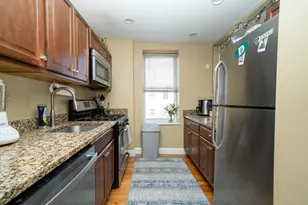 28 Chelsea St, Boston, MA 02128 - Photo 12