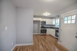 17 Marshall, Lowell, MA 01851 - Photo 4