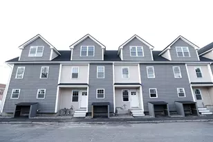 17 Marshall, Lowell, MA 01851 - Photo 2