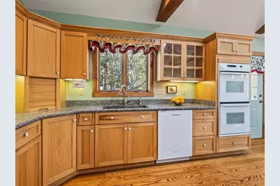 19 Bennetts Rd, Sturbridge, MA 01566 - Photo 6