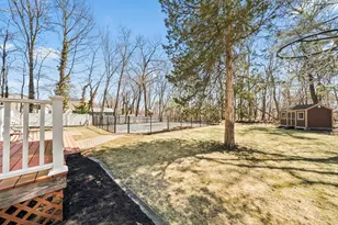 10 Hearthstone Dr, Burlington, MA 01803 - Photo 30