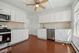 78 Grove St, Gloucester, MA 01930 - Photo 6