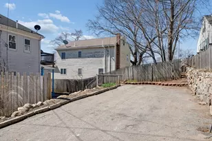 78 Grove St, Gloucester, MA 01930 - Photo 22