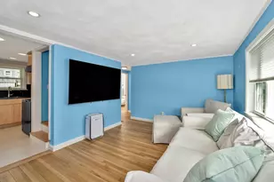 38 Grassmere Rd, Boston, MA 02136 - Photo 4