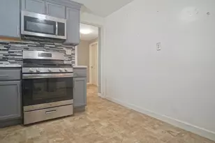 78 Mayfair Ave, Springfield, MA 01104 - Photo 10
