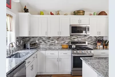 67 Ling St, Fall River, MA 02720 - Photo 14