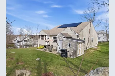 67 Ling St, Fall River, MA 02720 - Photo 4