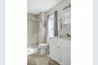 67 Ling St, Fall River, MA 02720 - Photo 18