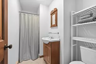 21 Meadowwood Dr, Deerfield, MA 01373 - Photo 22