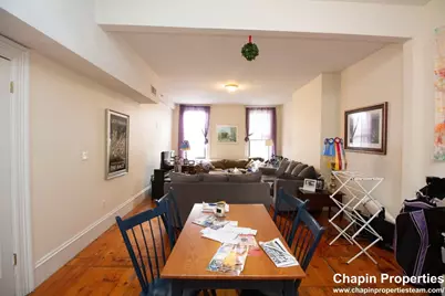 209 Washington St #4, Brookline, MA 02446 - Photo 2