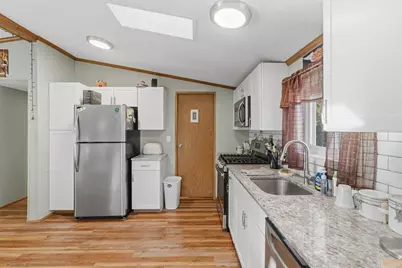 10 Lear Dr, Coventry, RI 02816 - Photo 2