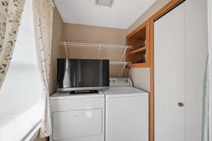 6 Mansion Woods Dr, Agawam, MA 01001 - Photo 20