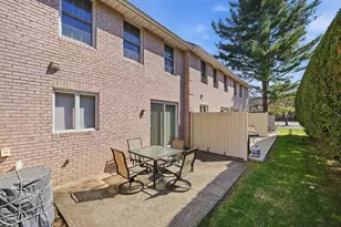 6 Mansion Woods Dr, Agawam, MA 01001 - Photo 22