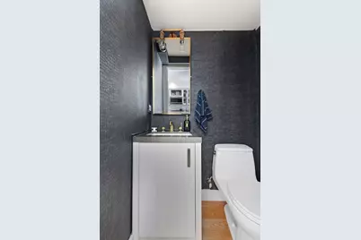 35 Middle St. #4, Boston, MA 02127 - Photo 6