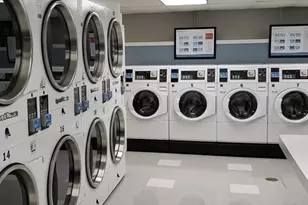 6 Whittier Pl, Boston, MA 02114 - Photo 8