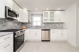 27 Ellison Ave, Boston, MA 02126 - Photo 10