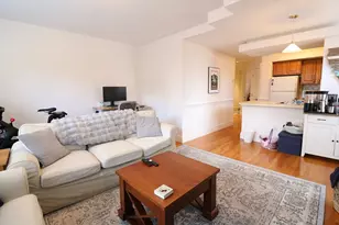 30 Upland Rd, Cambridge, MA 02140 - Photo 6