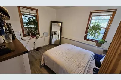 35 Neponset St, Revere, MA 02151 - Photo 4