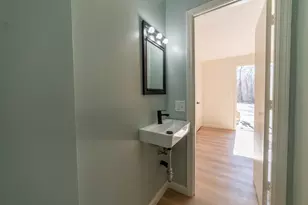 180 Main St, Bridgewater, MA 02324 - Photo 14