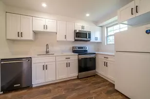 180 Main St, Bridgewater, MA 02324 - Photo 8