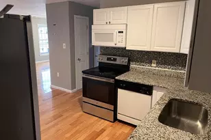 242 Park Ave, Revere, MA 02151 - Photo 6