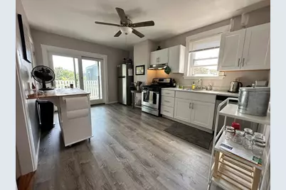 925 East 4th #3, Boston, MA 02127 - Photo 16