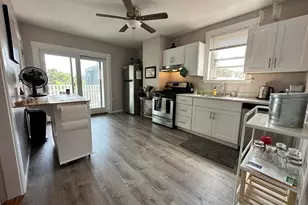 925 East 4th, Boston, MA 02127 - Photo 16