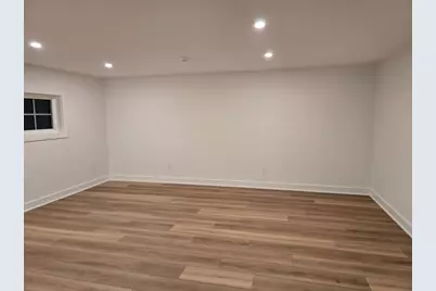 808 Chief Justice Cushing Hwy #4, Cohasset, MA 02025 - Photo 2