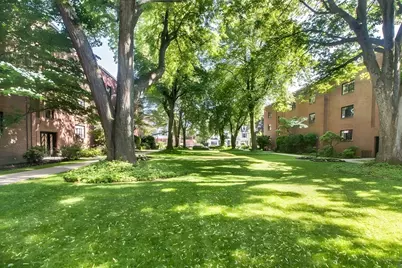 102 Sewall Ave #2, Brookline, MA 02446 - Photo 24