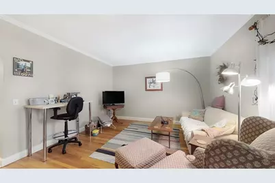 102 Sewall Ave #2, Brookline, MA 02446 - Photo 6