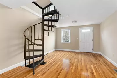 1932 Washington St #1932, Newton, MA 02466 - Photo 2