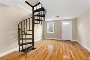 1932 Washington St, Newton, MA 02466 - Photo 2