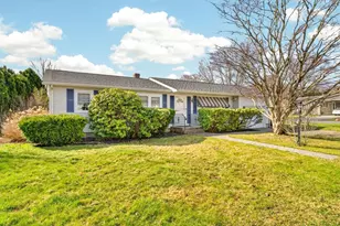 26 Sable Ave, Dartmouth, MA 02747 - Photo 2