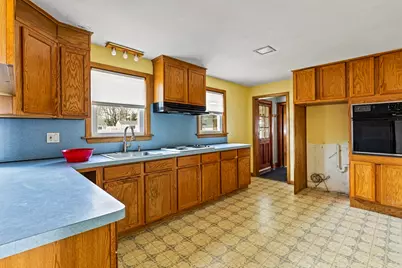 13 Ballydrain Road, Framingham, MA 01701 - Photo 12