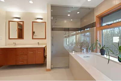 175 Mountain St, Sharon, MA 02067 - Photo 16