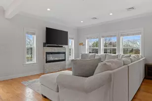 8-10 Ann St, Boston, MA 02122 - Photo 12