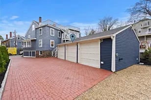 12 Darling St, Marblehead, MA 01945 - Photo 18