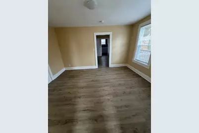 33 Crystal St, Southbridge, MA 01550 - Photo 14