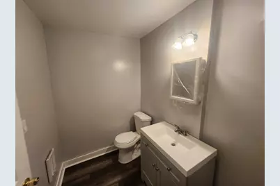 33 Crystal St, Southbridge, MA 01550 - Photo 8