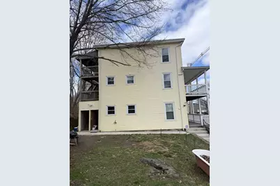 33 Crystal St, Southbridge, MA 01550 - Photo 6