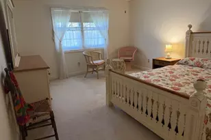 402 Country Side Rd, Greenfield, MA 01301 - Photo 8