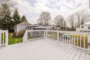 67 Jackson St, Taunton, MA 02780 - Photo 10